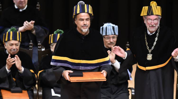 Alejandro González Iñárritu recibe el grado ¨Doctor Honoris Causa¨ por parte de la UNAM